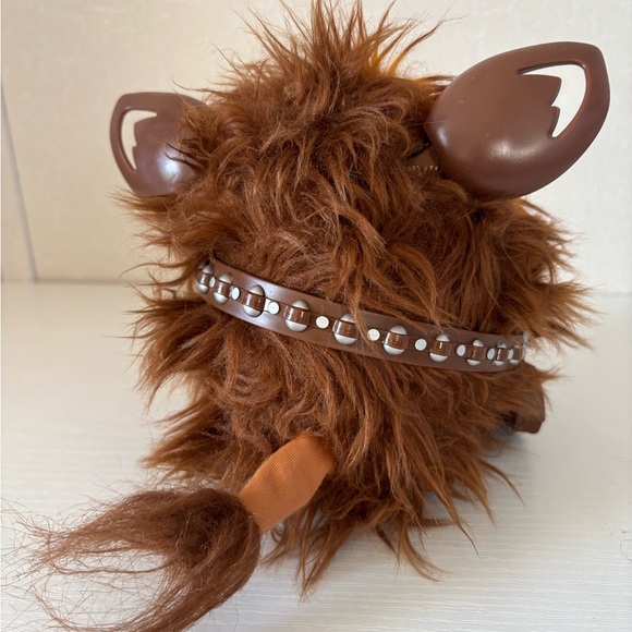 Hasbro Star Wars Furbacca (MISSING BATTERY COVER) 2015 - Picture 2 of 4